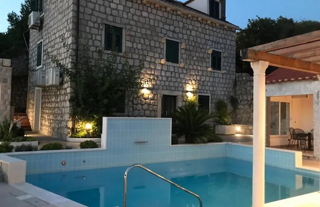 Villa Nisha-1